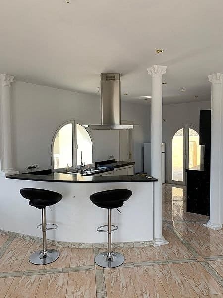 4 makuuhuone Huvila myytävänä paikassa Calpe / Calp mukana uima-altaan - 1 250 000 € (Ref: 6169547)