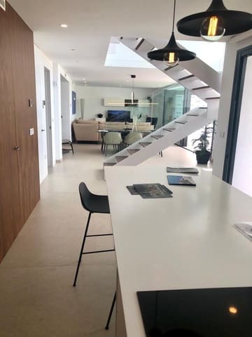 4 quarto Moradia para venda em Altea la Vella, Altea com piscina garagem - 1 913 000 € (Ref: 6877383)