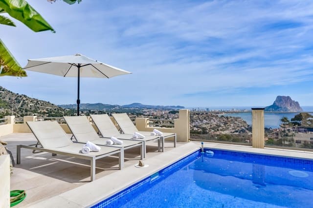 Chalet de 4 habitaciones en Maryvilla, Calpe / Calp en venta con piscina - 899.000 € (Ref: 6931664)