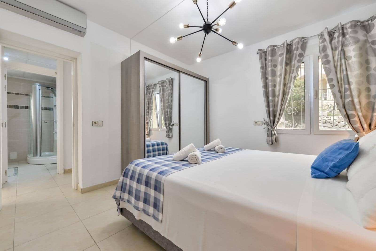 4 sovrum Villa till salu i Calpe / Calp med pool - 829 000 € (Ref: 6931664)