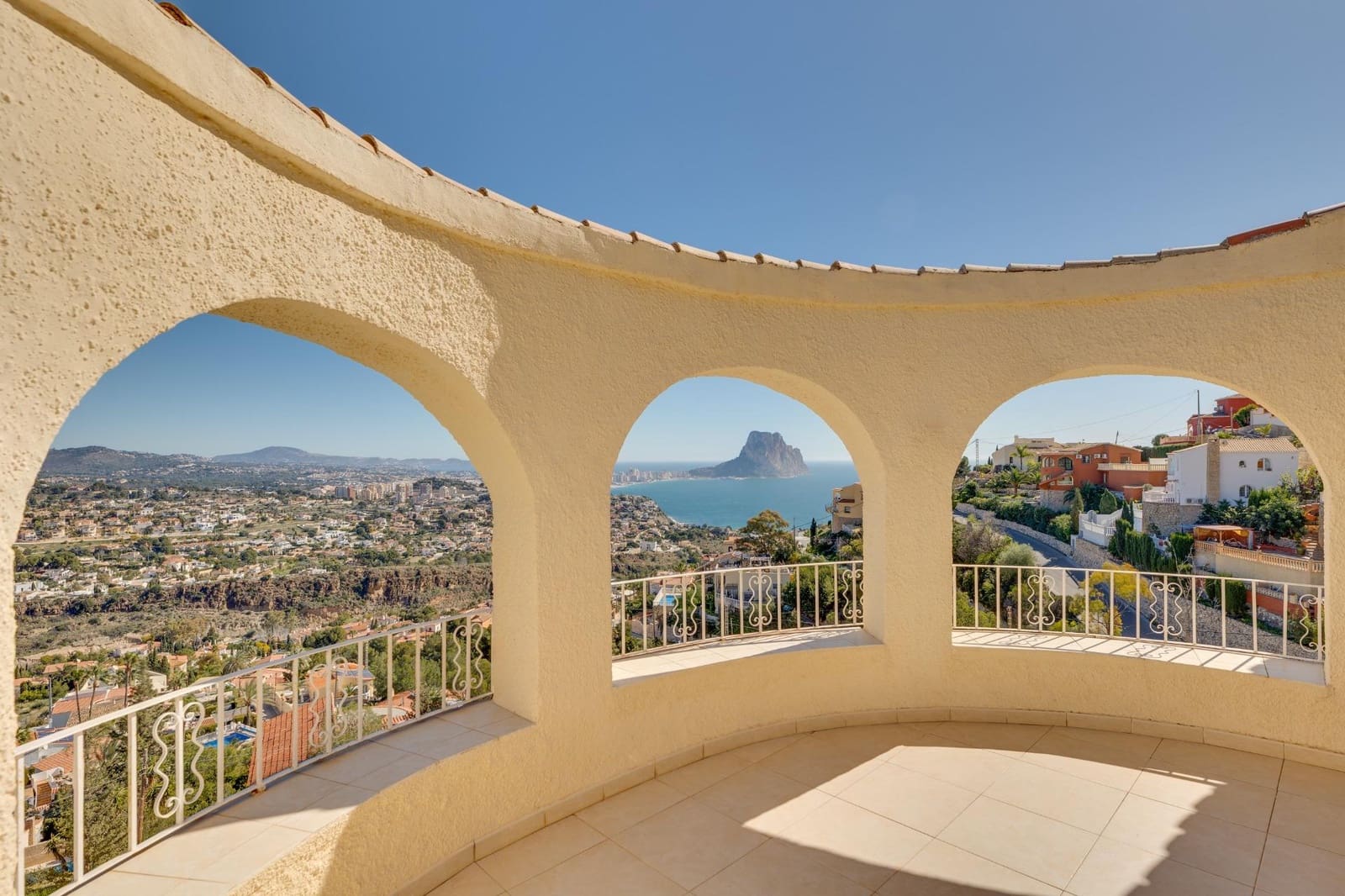 4 sovrum Villa till salu i Calpe / Calp med pool - 829 000 € (Ref: 6931664)