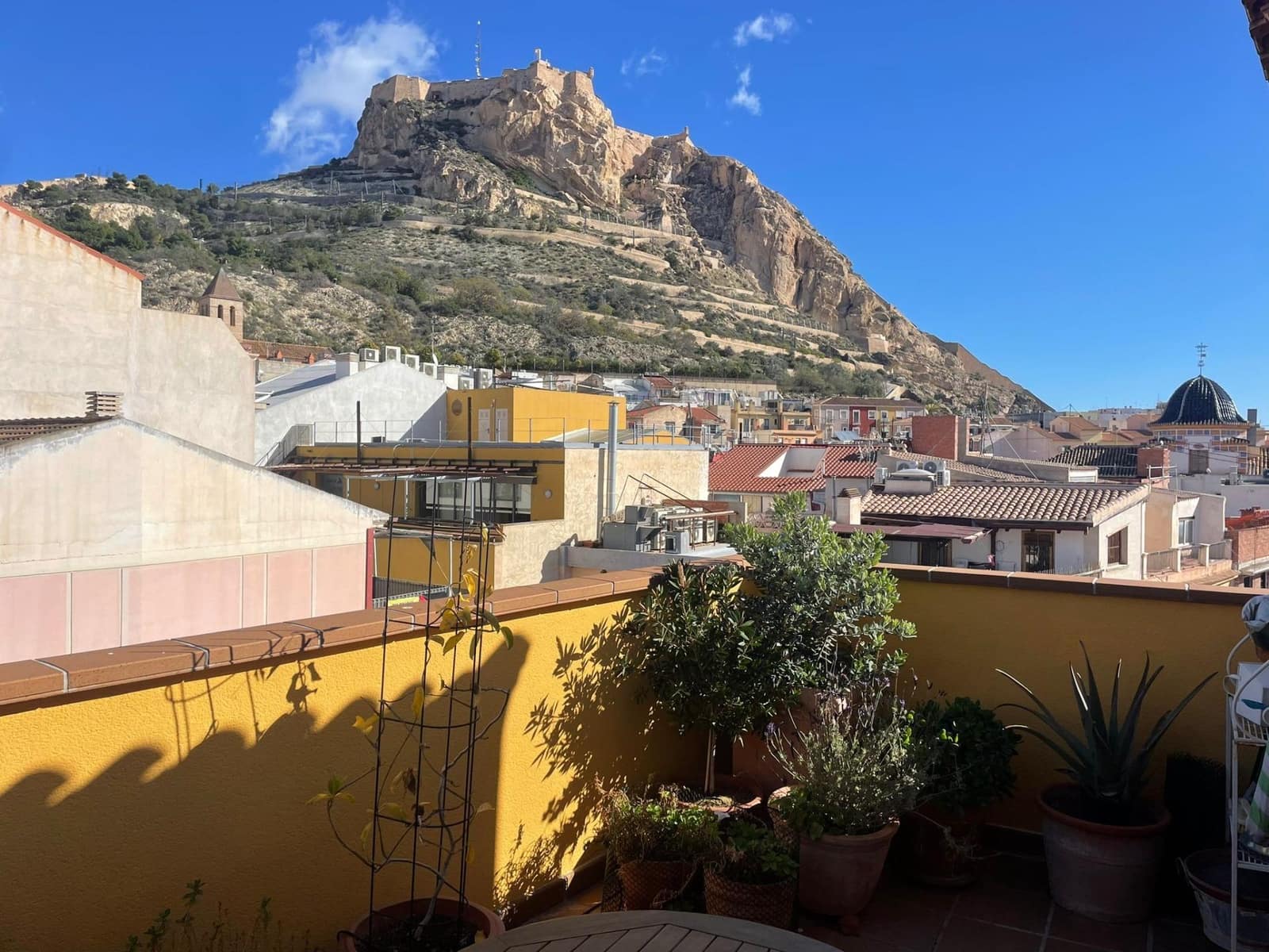 3 camera da letto Attico da affittare in Alicante citta con garage - 1.700 € (Rif: 7310471)