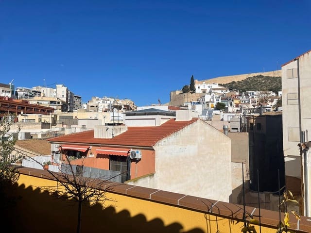 3 slaapkamer Penthouse te huur in Alicante stad met garage - € 1.700 (Ref: 7310471)