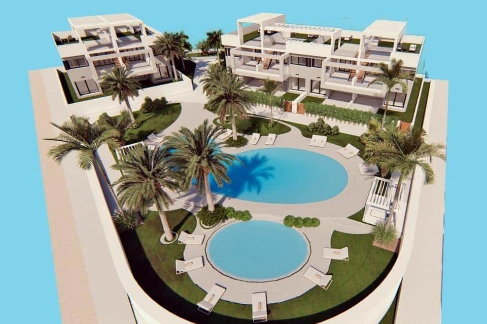 2 soveværelse Bungalow til salg i Torrevieja med swimmingpool - € 299.900 (Ref: 7394640)