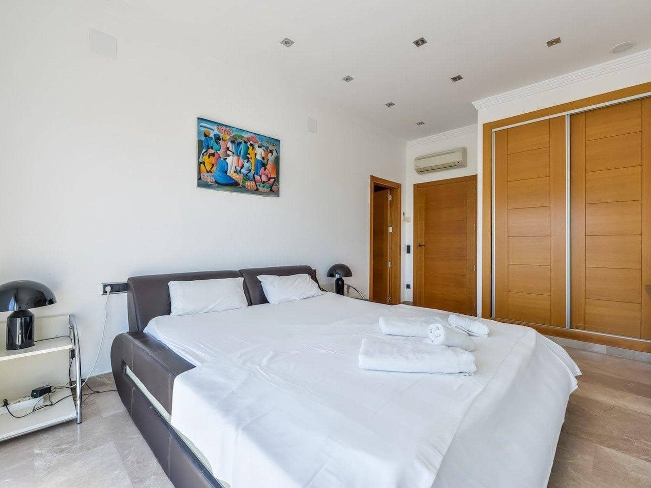 6 bedroom Villa for sale in Benissa with pool - € 1,699,999 (Ref: 7476310)