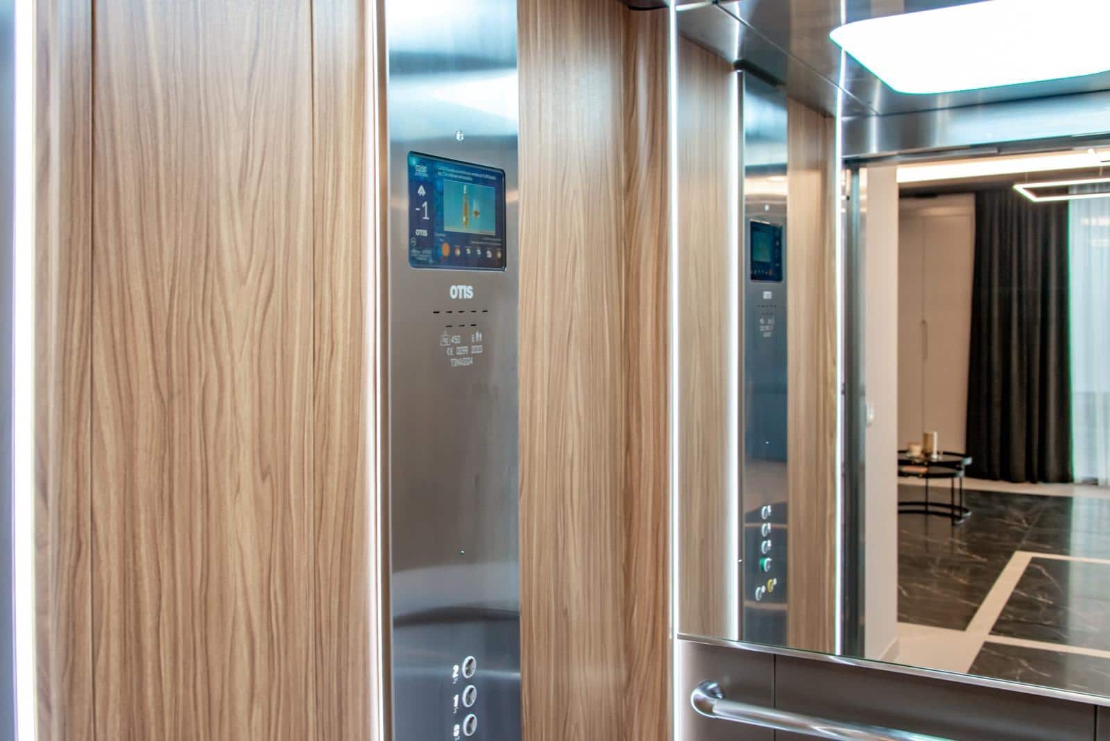 8 makuuhuone Huvila myytävänä paikassa Finestrat mukana uima-altaan 
autotalli - 4 450 000 € (Ref: 7522067)