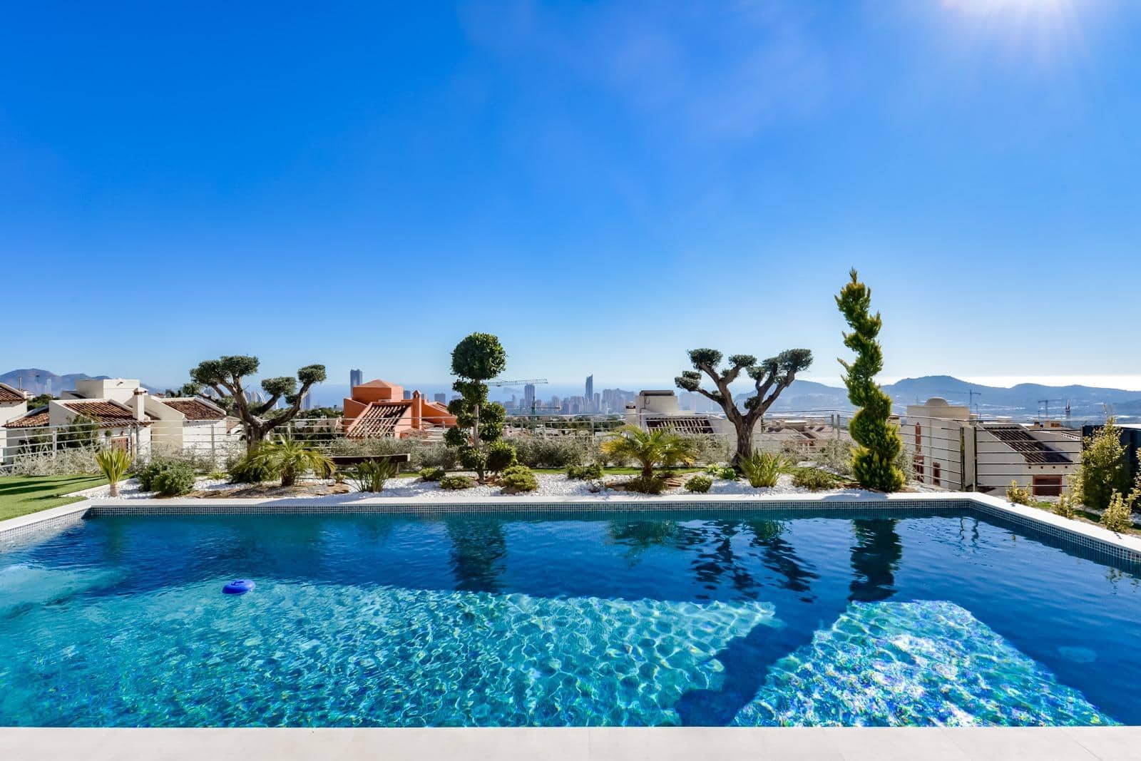 8 soveværelse Villa til salg i Finestrat med swimmingpool garage - € 4.450.000 (Ref: 7522067)