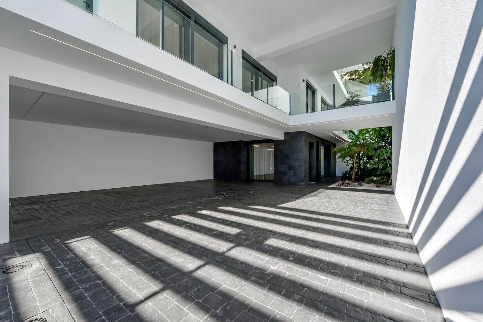 8 soveværelse Villa til salg i Finestrat med swimmingpool garage - € 4.450.000 (Ref: 7522067)