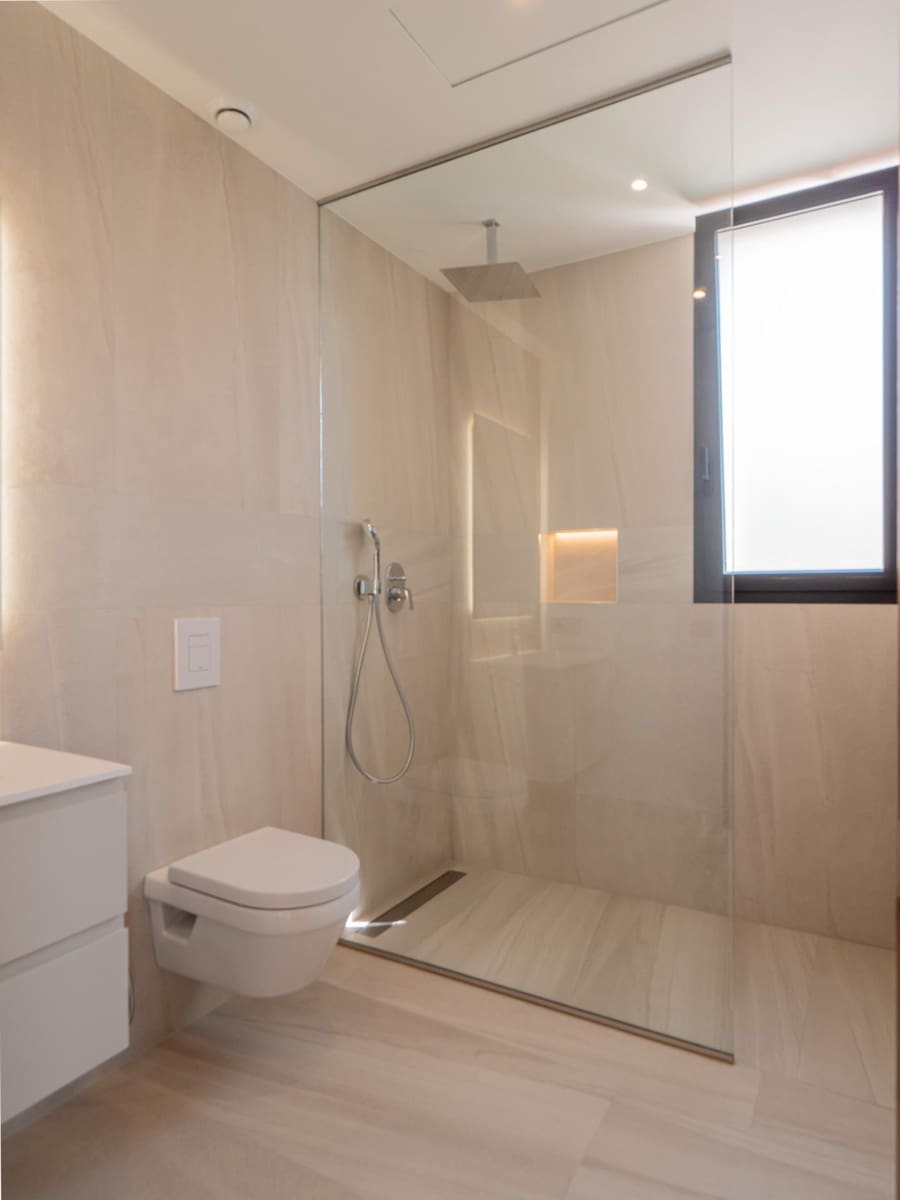 3 bedroom Villa for sale in Finestrat with pool - € 1,195,000 (Ref: 7756859)