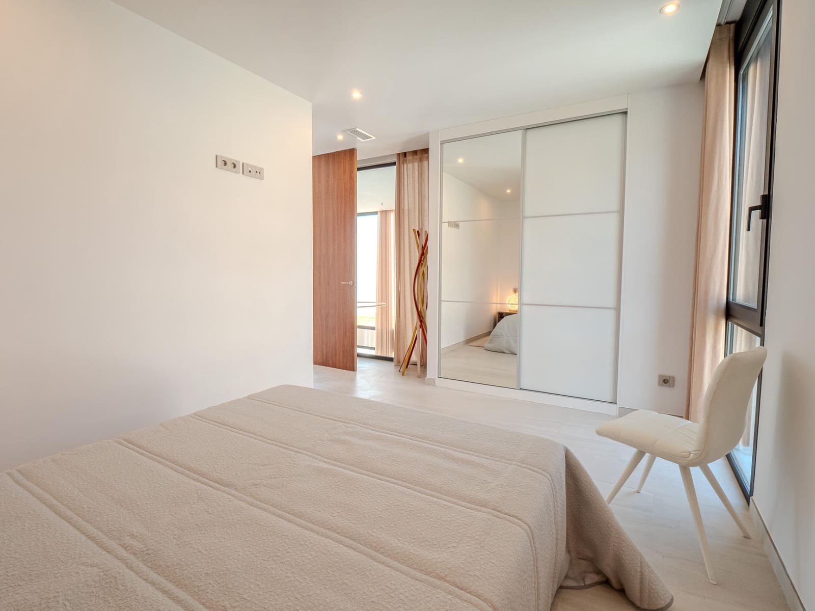 3 bedroom Villa for sale in Finestrat with pool - € 1,195,000 (Ref: 7756859)