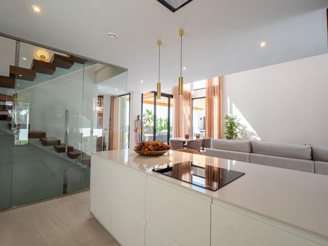 3 sypialnia Willa na sprzedaż w Finestrat z basenem - 1 195 000 € (Ref: 7756859)