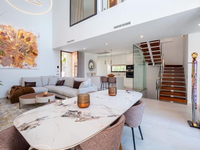 3 sypialnia Willa na sprzedaż w Finestrat z basenem - 1 195 000 € (Ref: 7756859)