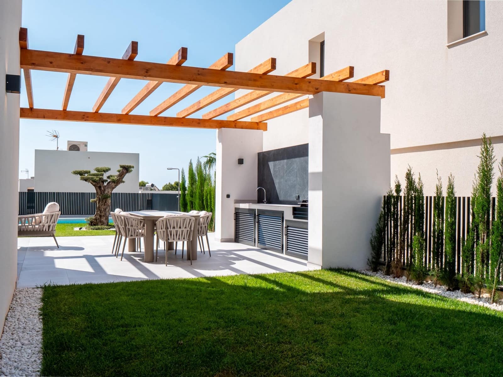 3 bedroom Villa for sale in Finestrat with pool - € 1,195,000 (Ref: 7756859)
