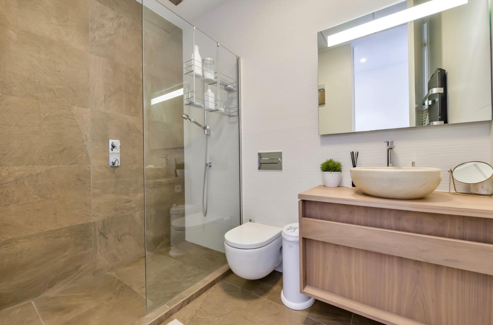 6 bedroom Villa for sale in Finestrat with pool garage - € 1,495,000 (Ref: 8847642)