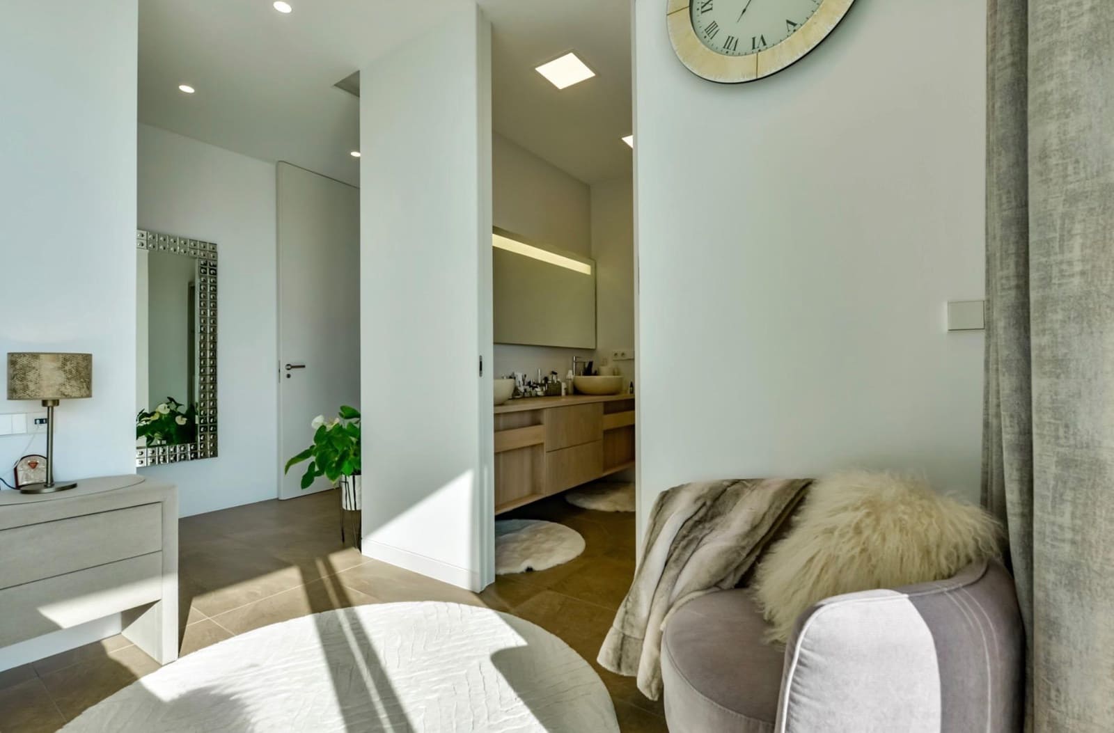 6 bedroom Villa for sale in Finestrat with pool garage - € 1,495,000 (Ref: 8847642)