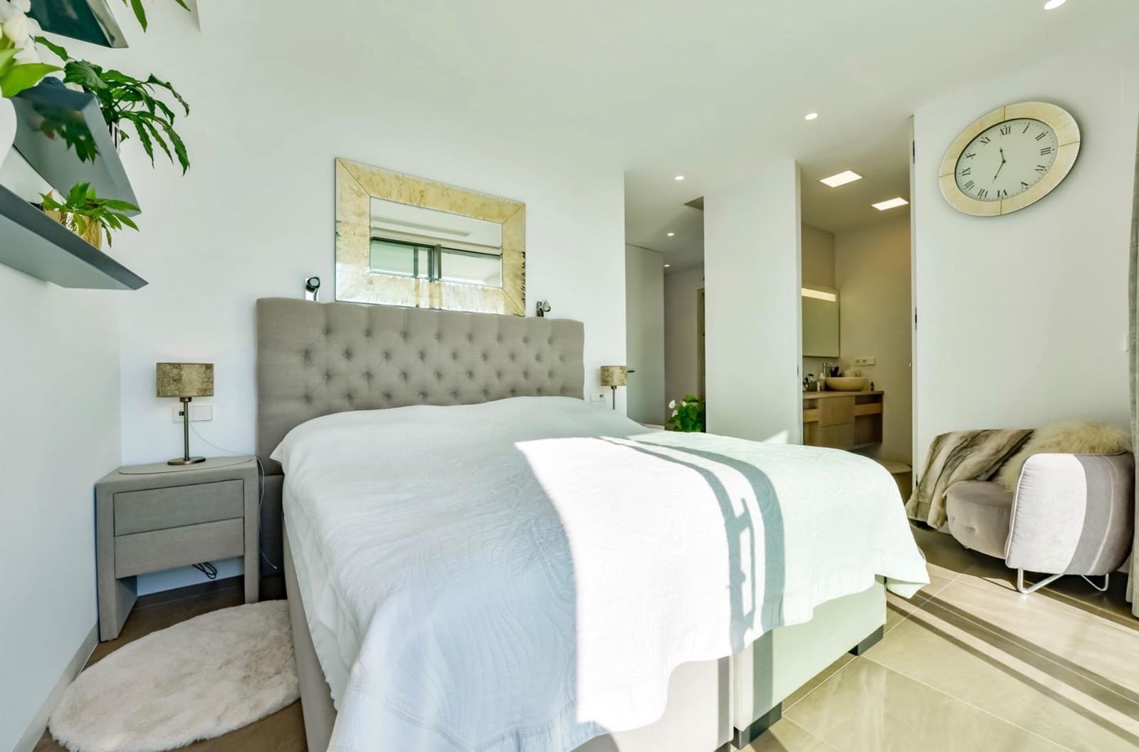 6 bedroom Villa for sale in Finestrat with pool garage - € 1,495,000 (Ref: 8847642)