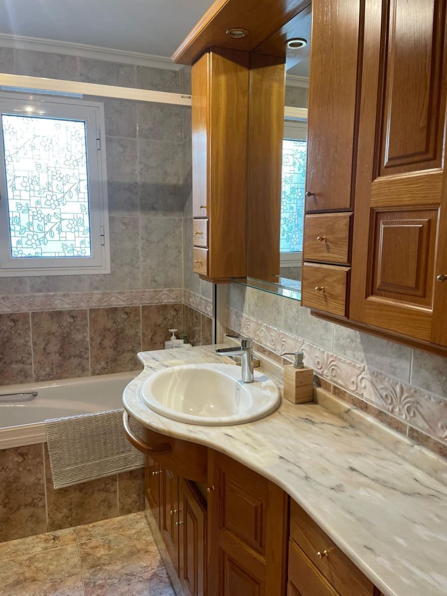 3 chambre Appartement à vendre à Alicante ville avec garage - 320 000 € (Ref: 9427223)