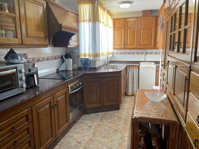 3 quarto Apartamento para venda em Mercado, Alicante cidade com garagem - 320 000 € (Ref: 9427223)