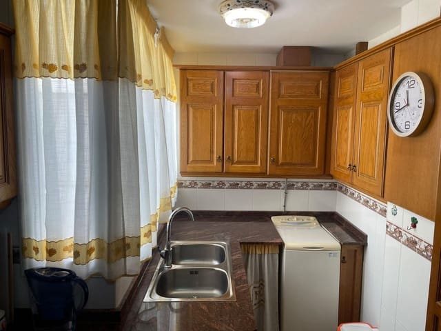 3 quarto Apartamento para venda em Mercado, Alicante cidade com garagem - 320 000 € (Ref: 9427223)