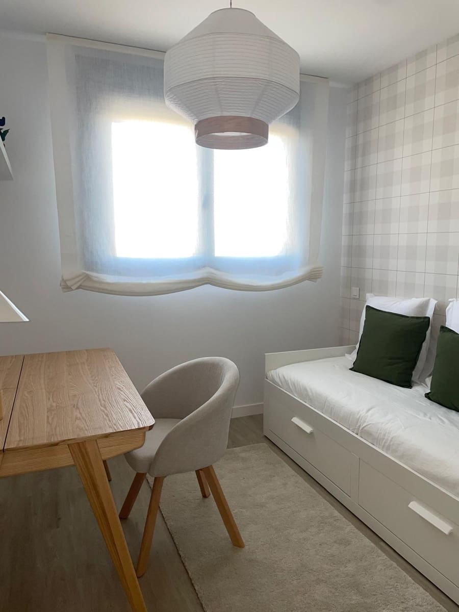 3 bedroom Penthouse for sale in Alicante / Alacant city with pool garage - € 454,000 (Ref: 9494651)