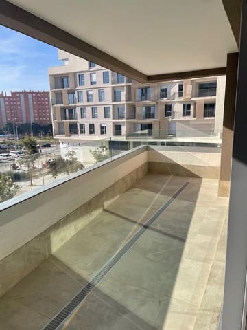 3 bedroom Apartment for rent in Benalúa, Alicante / Alacant city with pool garage - € 1,700 (Ref: 9504300)