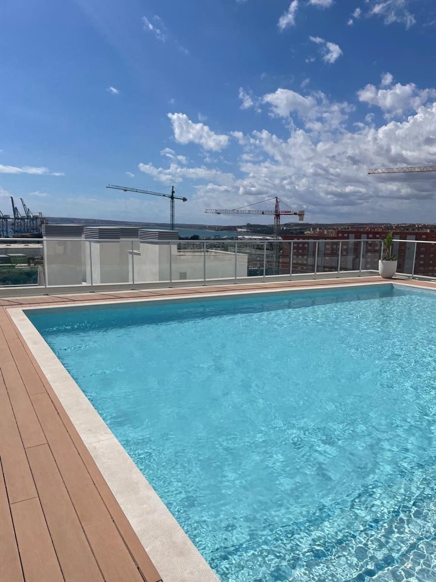 3 bedroom Apartment for rent in Alicante / Alacant city with pool garage - € 1,700 (Ref: 9504300)