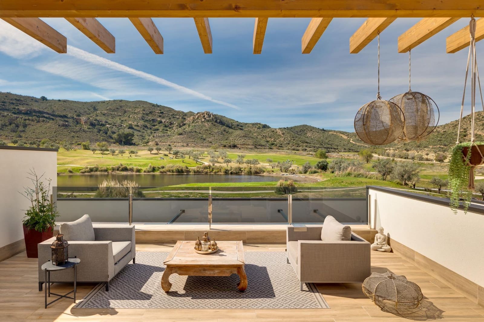 Adosado de 4 habitaciones en Monforte del Cid en venta con piscina - 649.000 € (Ref: 9701642)