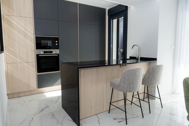 3 makuuhuone Huvila myytävänä paikassa Rojales mukana uima-altaan - 588 000 € (Ref: 9797121)
