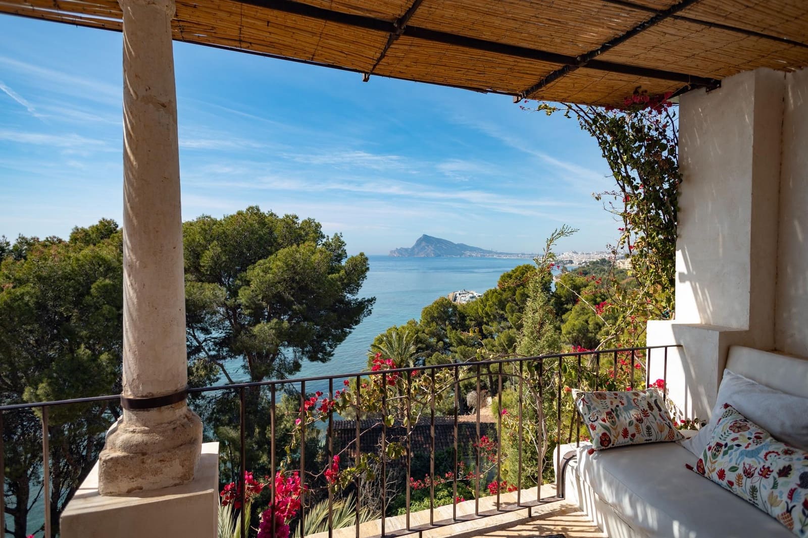4 quarto Moradia para venda em Altea com piscina - 3 450 000 € (Ref: 9947931)