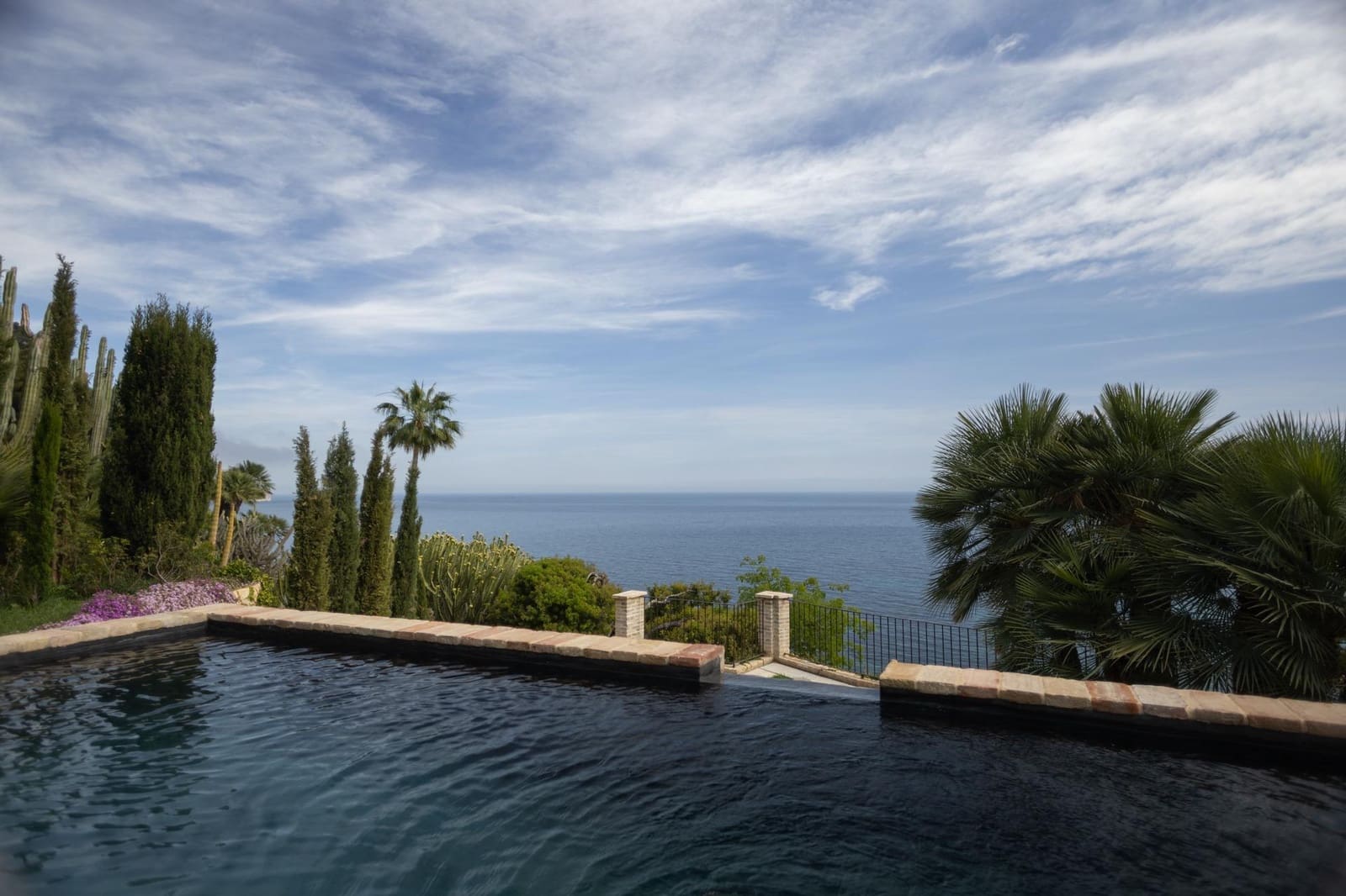 4 quarto Moradia para venda em Altea com piscina - 3 450 000 € (Ref: 9947931)