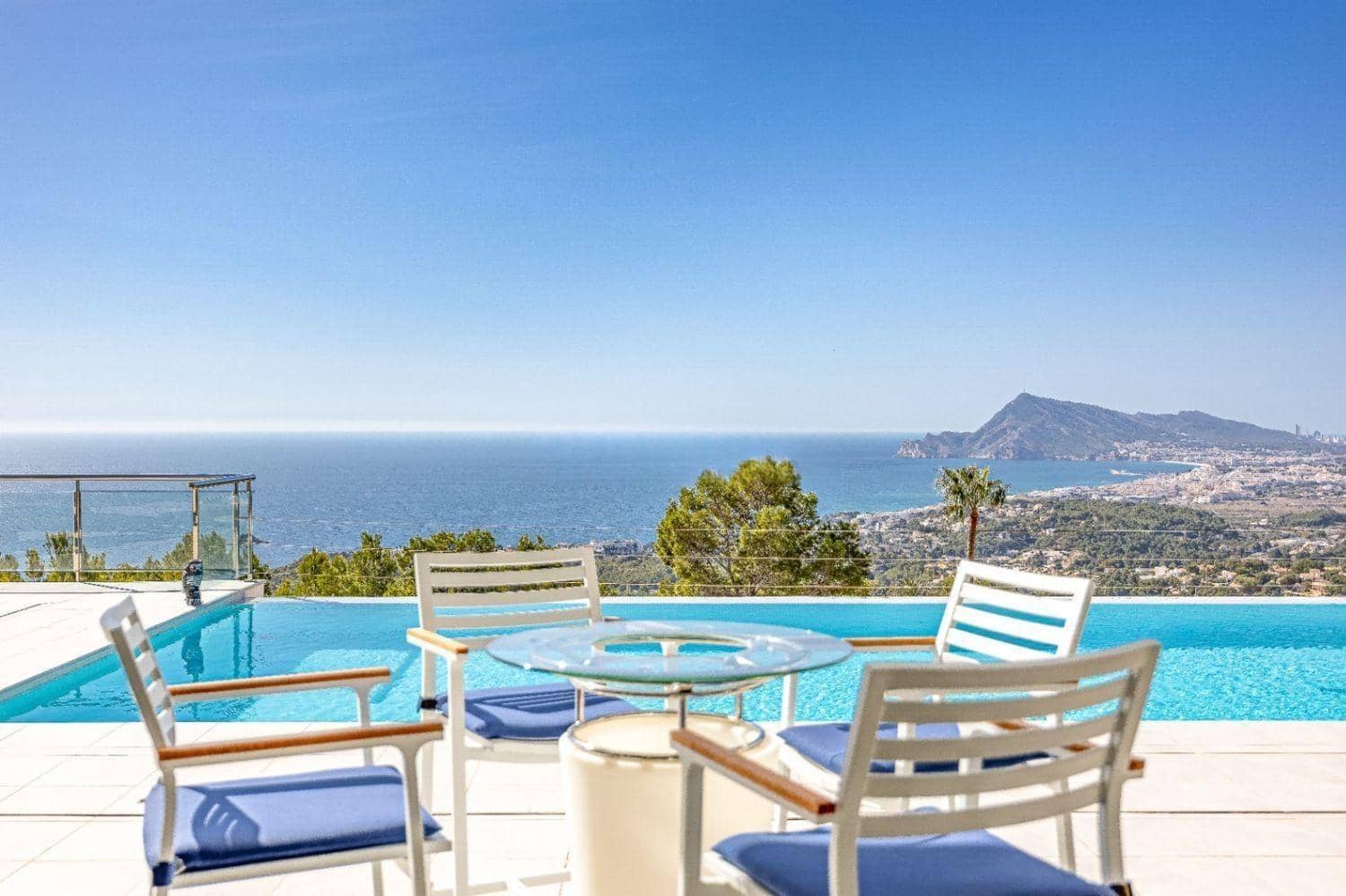 5 quarto Moradia para venda em Altea com piscina garagem - 3 500 000 € (Ref: 9949813)