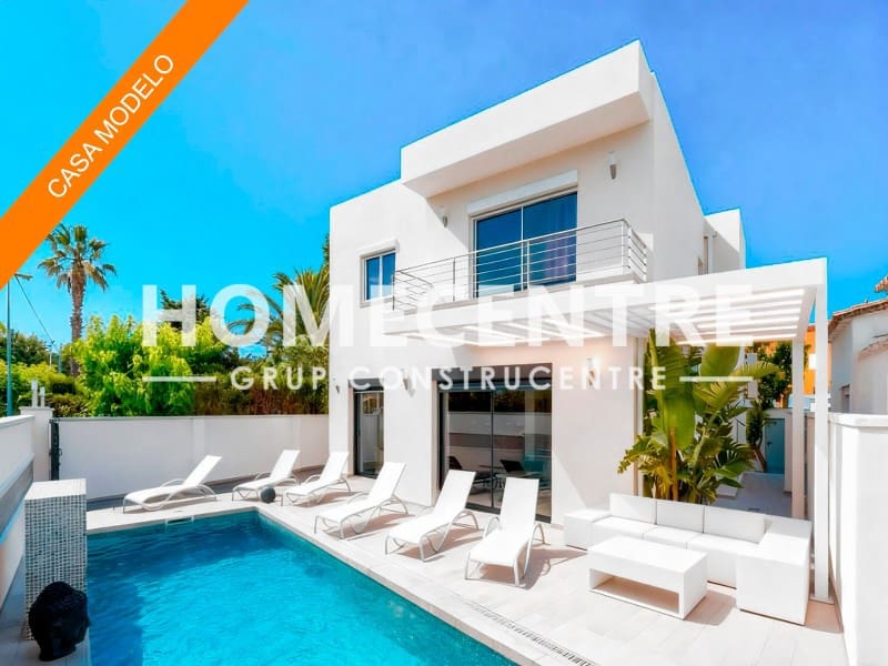 4 Zimmer Villa zu verkaufen in Empuriabrava mit Garage - 695.000 € (Ref: 9321751)