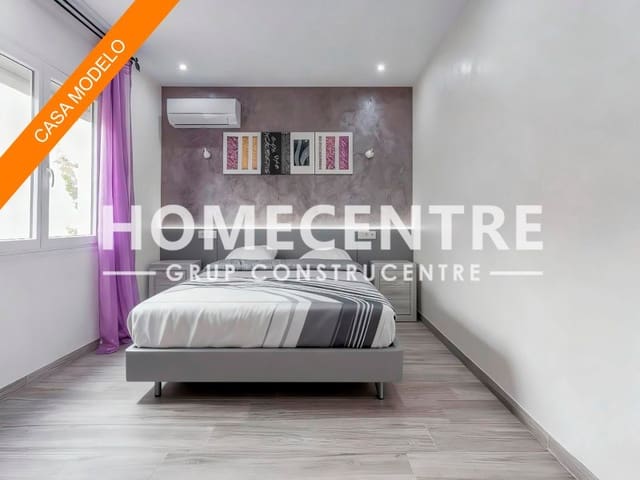 4 Zimmer Villa zu verkaufen in Empuriabrava, Castelló d'Empúries mit Garage - 695.000 € (Ref: 9321751)