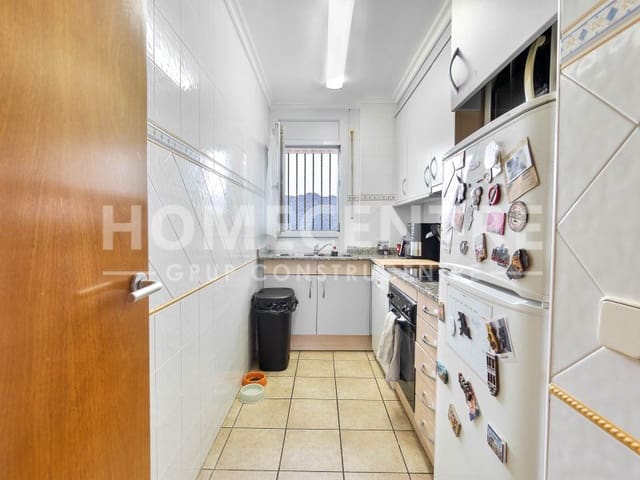 3 makuuhuone Huoneisto myytävänä paikassa Santa Margarida, Roses mukana 
autotalli - 245 000 € (Ref: 9335307)