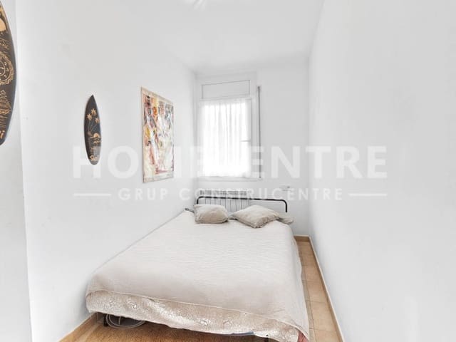 3 makuuhuone Huoneisto myytävänä paikassa Santa Margarida, Roses mukana 
autotalli - 245 000 € (Ref: 9335307)