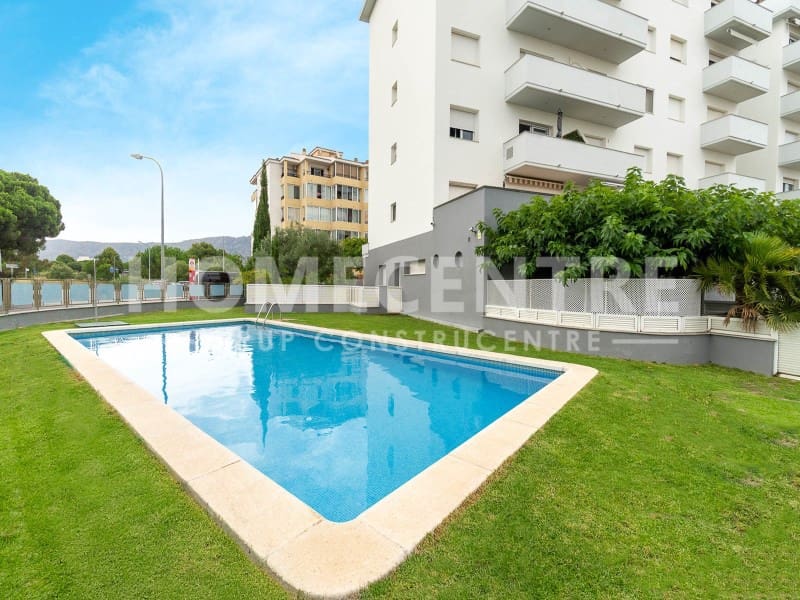 3 makuuhuone Huoneisto myytävänä paikassa Santa Margarida mukana 
autotalli - 245 000 € (Ref: 9335307)