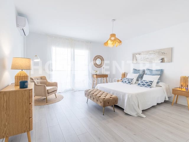 3 soveværelse Byhus til salg i Empuriabrava, Castelló d'Empúries - € 465.000 (Ref: 9335308)