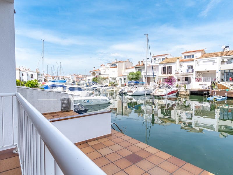 3 sovrum Hus till salu i Empuriabrava - 465 000 € (Ref: 9335308)