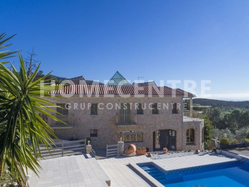 5 sypialnia Finka/Dom wiejski na sprzedaż w Vilajuiga z basenem garażem - 890 000 € (Ref: 9335309)