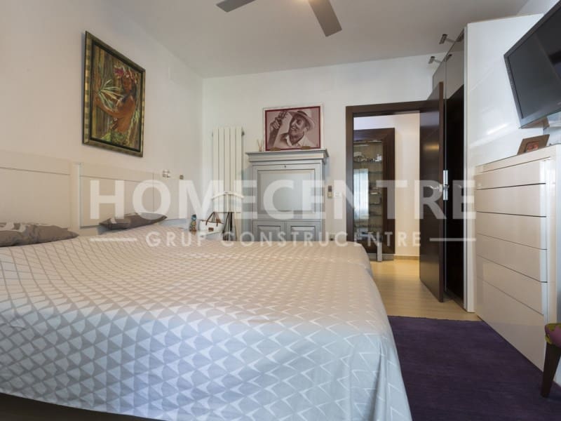 5 chambre Villa/Maison à vendre à Empuriabrava avec piscine garage - 1 380 000 € (Ref: 9335310)