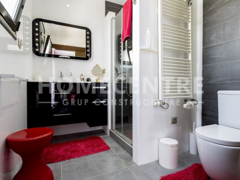 5 chambre Villa/Maison à vendre à Empuriabrava avec piscine garage - 1 380 000 € (Ref: 9335310)