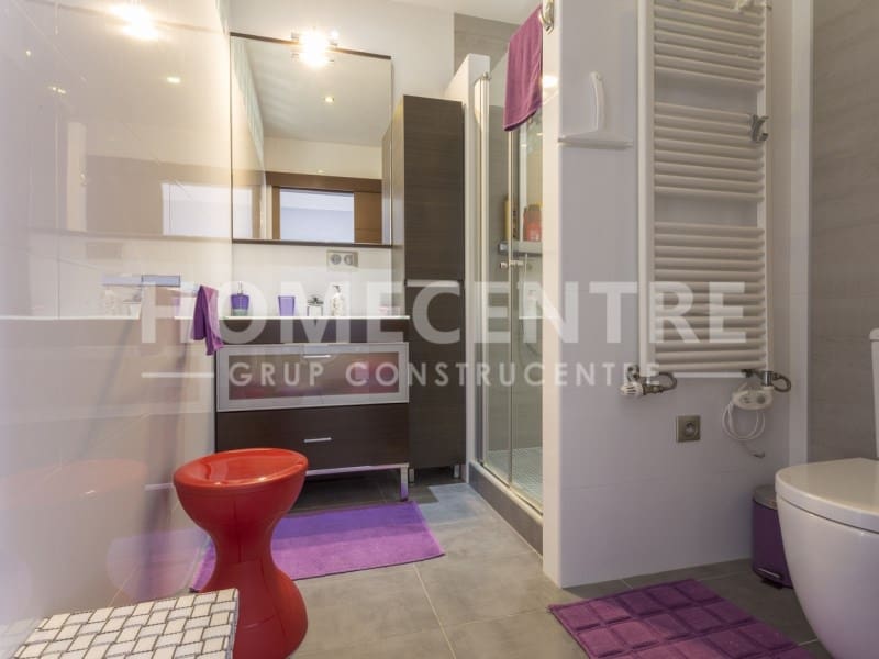 5 chambre Villa/Maison à vendre à Empuriabrava avec piscine garage - 1 380 000 € (Ref: 9335310)