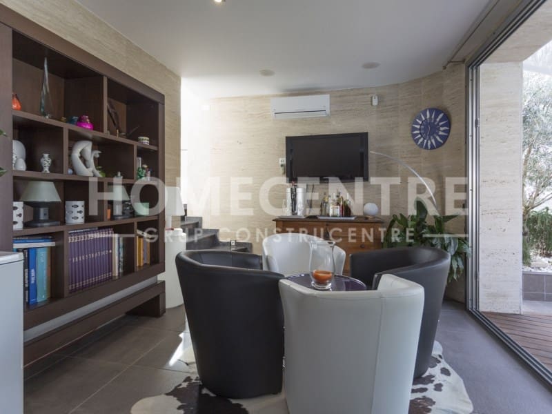 5 chambre Villa/Maison à vendre à Empuriabrava avec piscine garage - 1 380 000 € (Ref: 9335310)