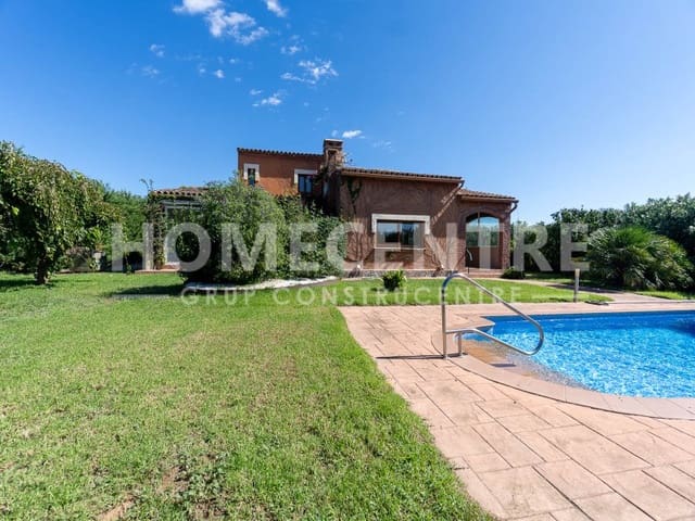 4 bedroom Villa for sale in Peralada with garage - € 795,000 (Ref: 9335311)