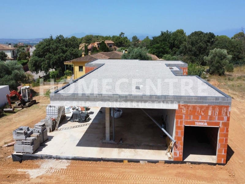 4 bedroom Villa for sale in Peralada with garage - € 1,300,000 (Ref: 9335312)