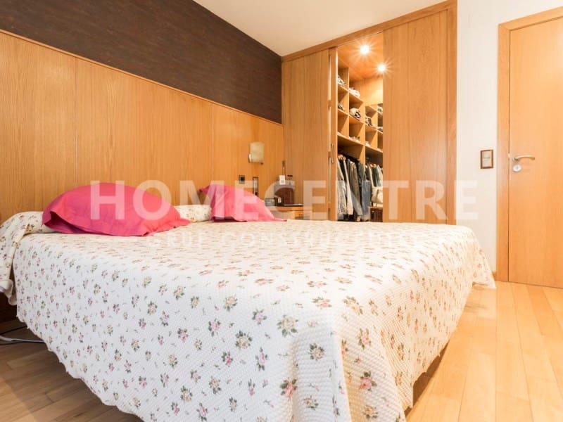 4 chambre Villa/Maison à vendre à Empuriabrava avec garage - 900 000 € (Ref: 9335314)