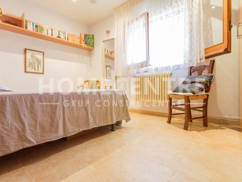 4 chambre Villa/Maison à vendre à Empuriabrava avec garage - 900 000 € (Ref: 9335314)