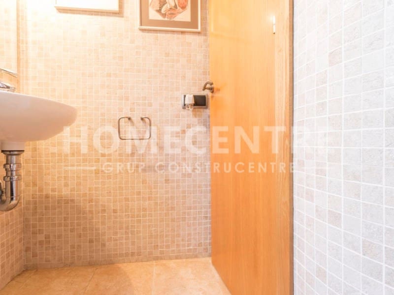 4 chambre Villa/Maison à vendre à Empuriabrava avec garage - 900 000 € (Ref: 9335314)