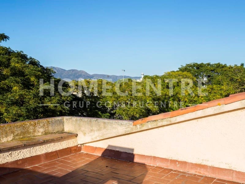 4 chambre Villa/Maison à vendre à Empuriabrava avec garage - 900 000 € (Ref: 9335314)