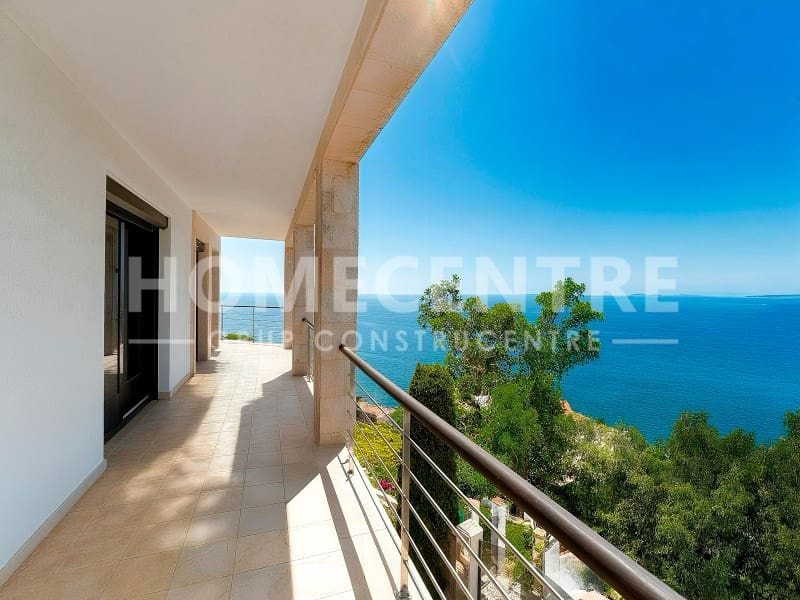 5 slaapkamer Villa te koop in Roses - € 2.649.000 (Ref: 9335315)